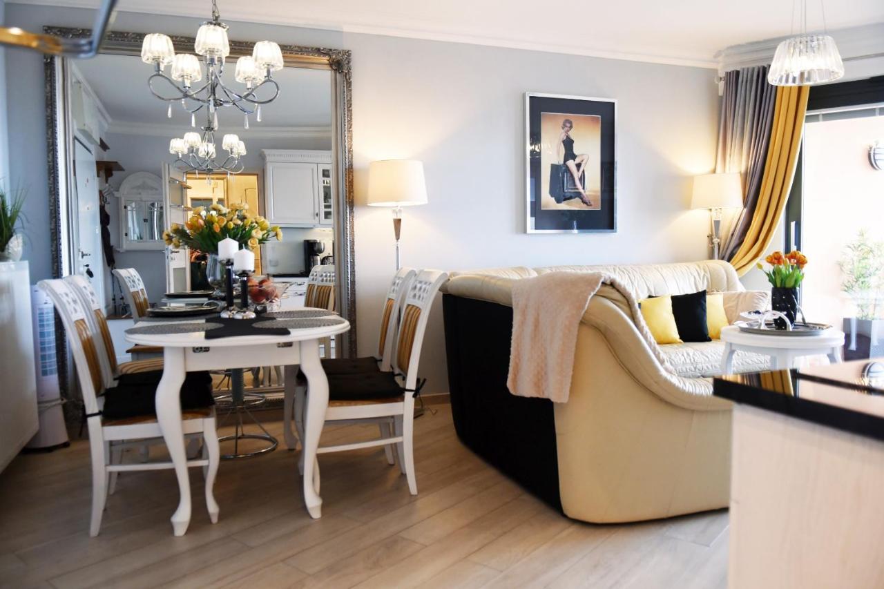Apartament Kalifornia Miedzyzdroje Bagian luar foto